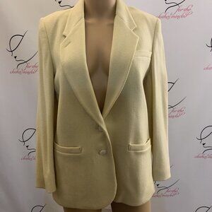 The Villager. Size 6. Vintage Lined Cashmere/wool/nylon blend. DB2.